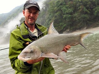 Currier-Bhutan-rare-fish