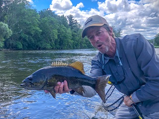 Jeff-Currier-smallmouth